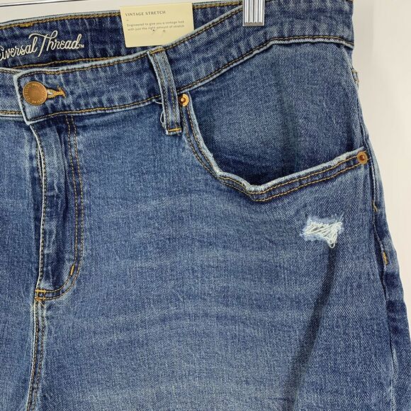Universal Thread Boyfriend Shorts Women’s Size 22W Medium Wash - Picture 6 of 8